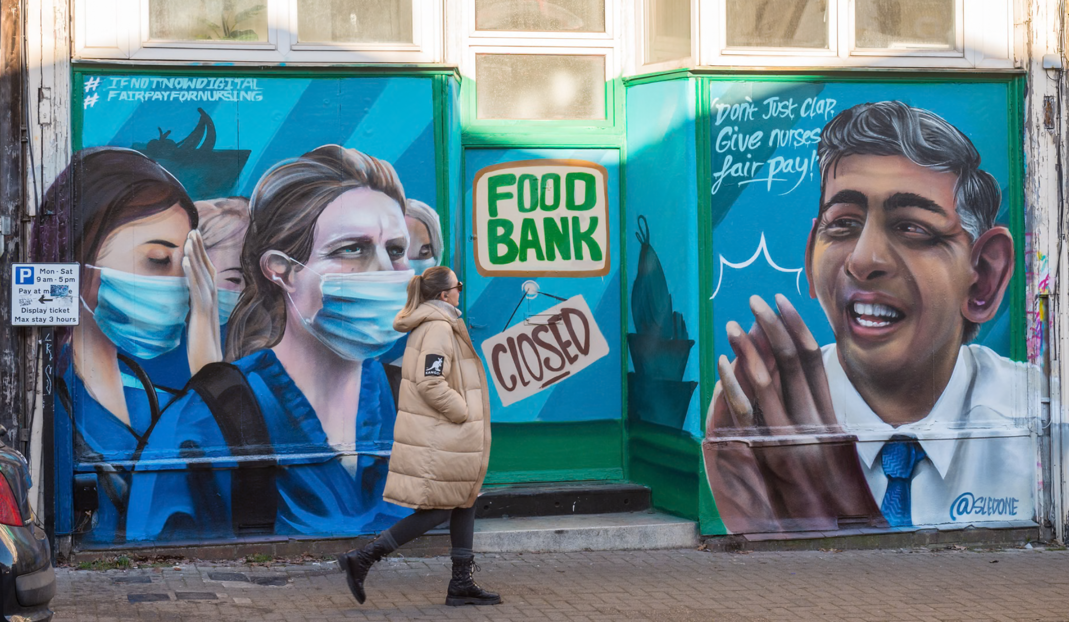 A mural in Bristol by street artist SledOne shows NHS nurses queuing in front of a food bank while prime minister Rishi Sunak claps. Photograph: Simon Chapman/LNP (with apologies to The Guardian - 8 Jan 2023)